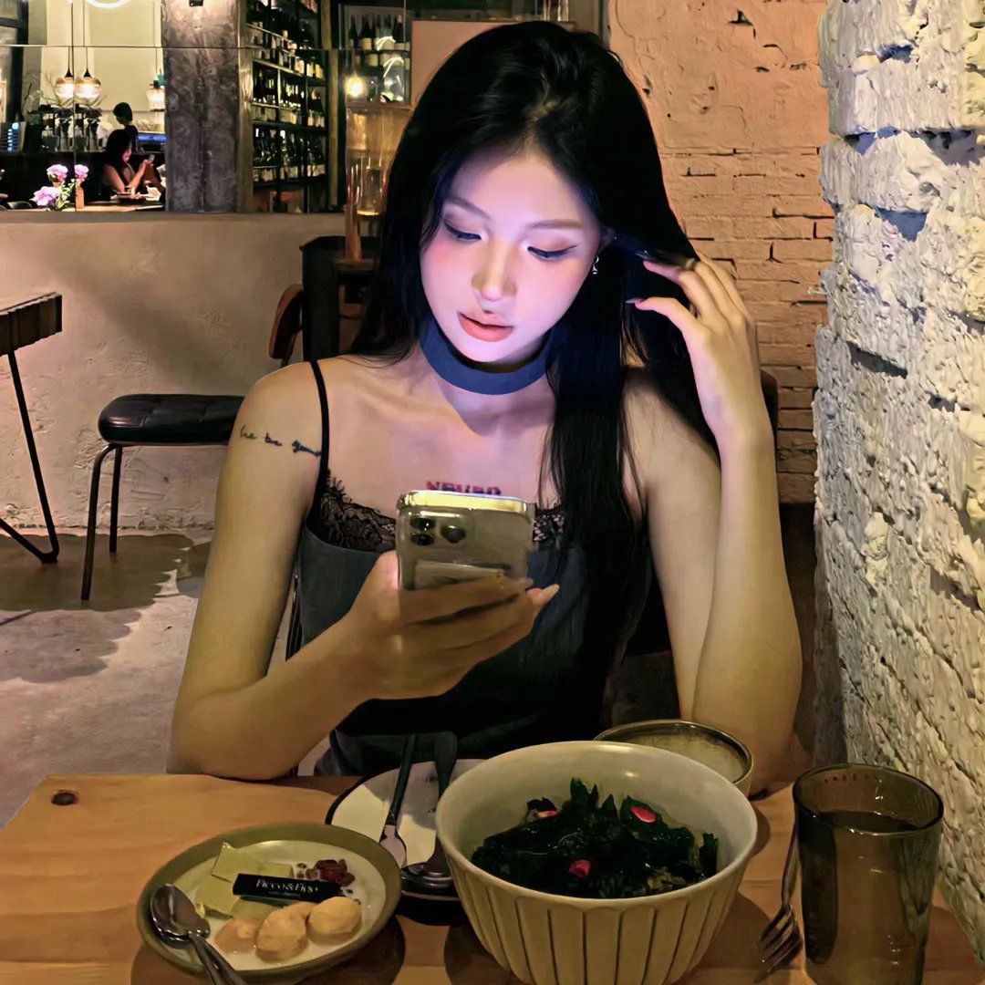 他的暗恋蓄谋已久